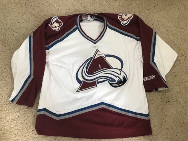 Vintage Colorado Avalanche CCM replica jersey XL Very Good Condition