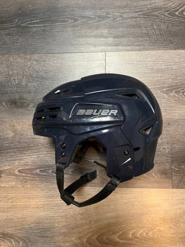 Bauer React 200 helmet