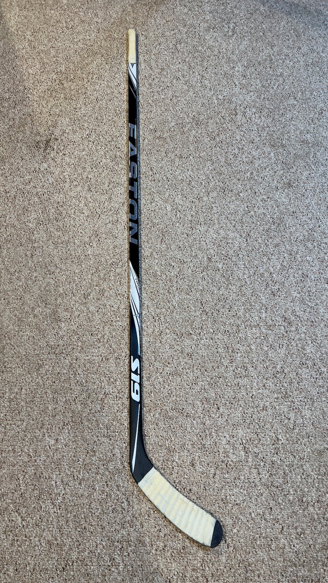 EASTON Stealth S19 Grip Composite Hockey Stick-Sr