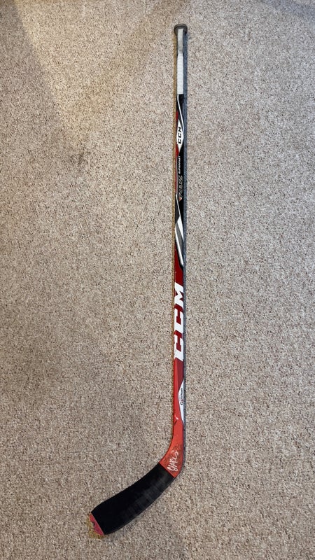 CCM Tacks 2052 Grip Sr. Hockey Stick