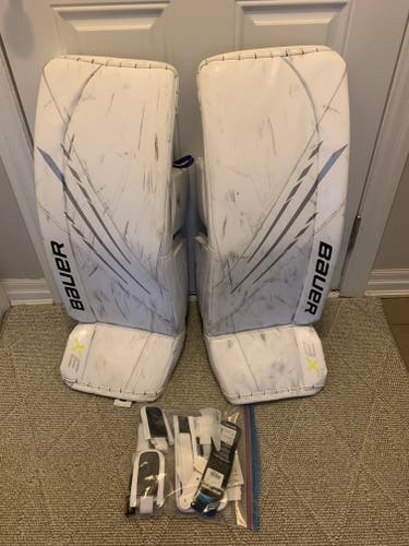 Used 33" Bauer Vapor 3X Goalie Leg Pads