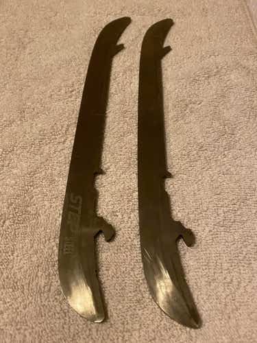 Used Step Steel Hockey ST Edge Stainless Steel, Size 263