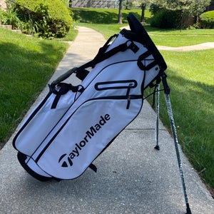 Taylormade Select Plus Stand Golf Bag NEW
