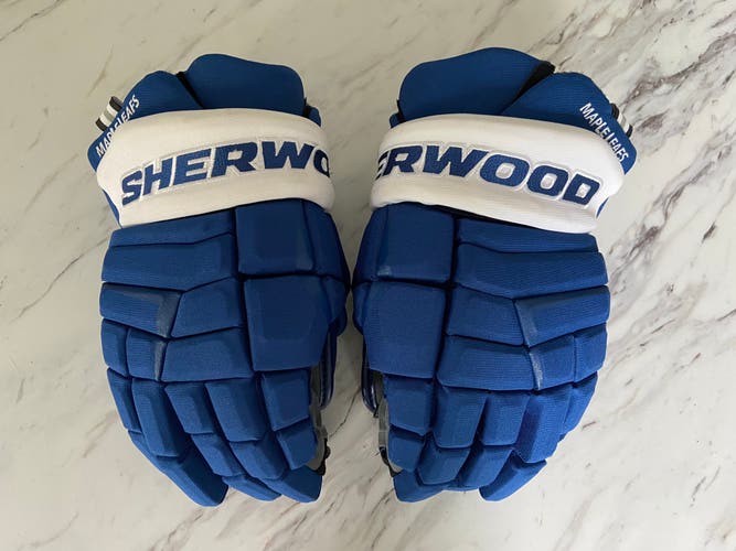 Sher-Wood 14" Maple Leafs Pro Stock Code V Gloves