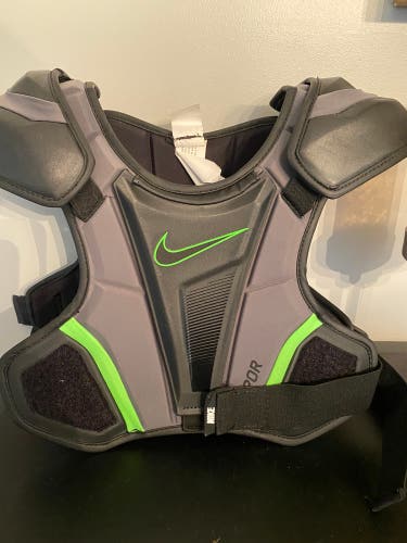 Used Medium Nike Shoulder Pads
