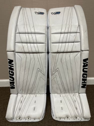 VAUGHN VELOCITY V9 PRO GOALIE LEG PADS - SENIOR 35+2 WHITE