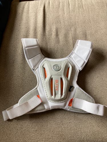 University Of Denver Lacrosse Used Large Warrior Burn Next Shoulder Pads