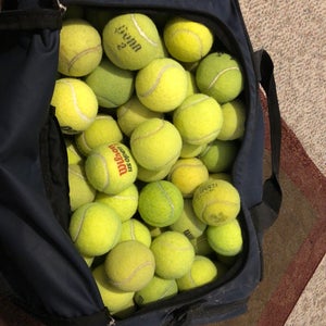20 Used Tennis Ball For Sale.