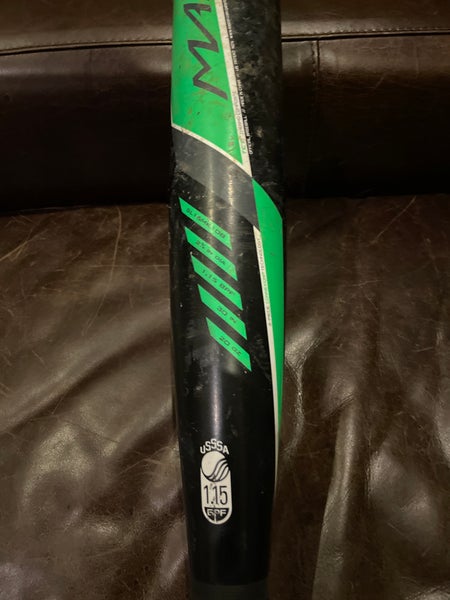 Used USSSA Certified 2016 Easton Composite Mako Bat (-10) 20 oz 30"