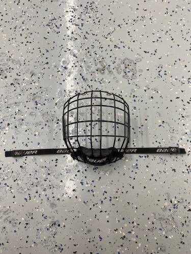 Medium Bauer Full Cage RBE III