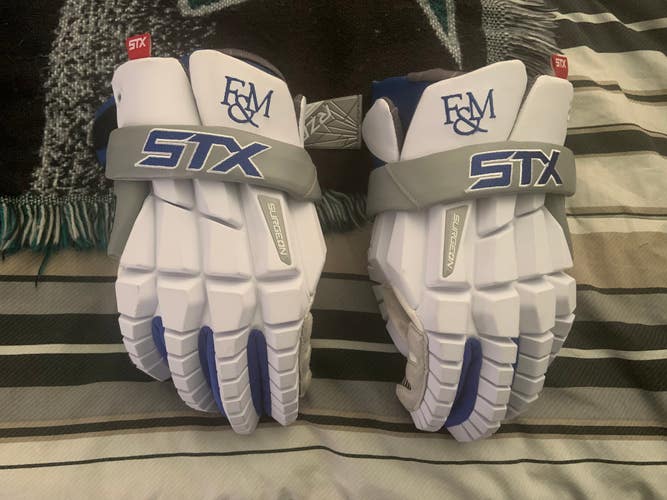 New Player's STX Surgeon Lacrosse Gloves 14"