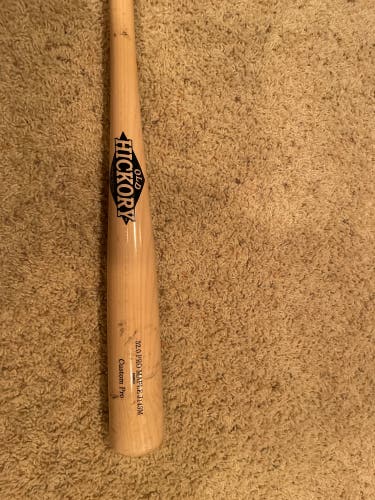BBCOR Certified Wood (-3) 29 oz 32" Pro Maple 1739S Custom Pro Bat