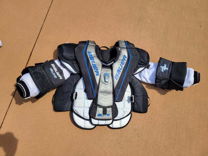 Used Intermediate Large Bauer Elite Goalie Chest Protector