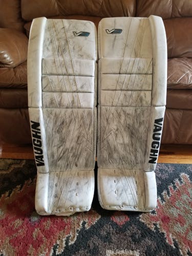 Used 35" Vaughn Velocity V9 Goalie Leg Pads Pro Stock