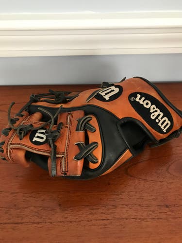 Used Right Hand Throw Wilson Infield A2K Baseball Glove 11.25"