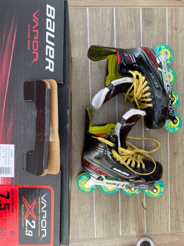 Used Bauer Regular Width  Size 7.5 Vapor X2.9 Hockey Skates