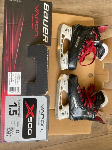 Bauer Vapor X500 Hockey Skates Youth Size 1.5 - Used