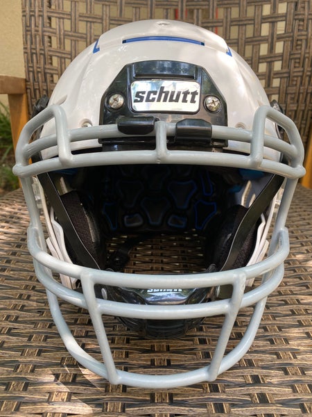 Schutt F7 Youth Helmet