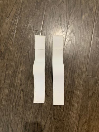 True goalie pad knee straps