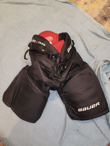 Junior Used Large Bauer Vapor X700 Hockey Pants