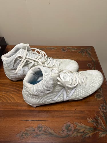 White Men's Molded Cleats New Balance Cleats