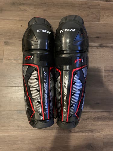 CCM Pro Stock JetSpeed FT1 Shin Pads