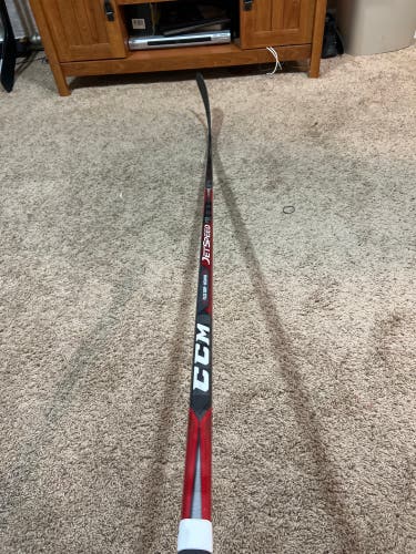Senior Right Handed P28  JetSpeed FT2 Hockey Stick