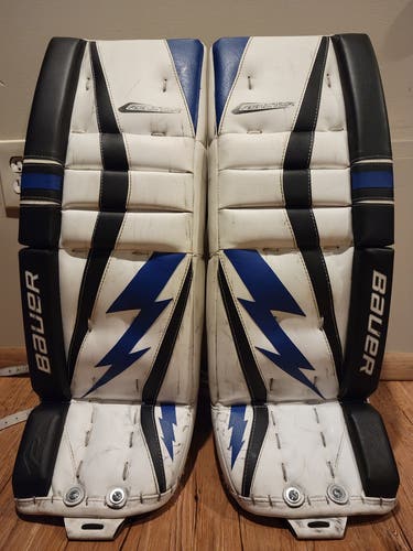 Used 28" Bauer Reactor 7000 Goalie Leg Pads