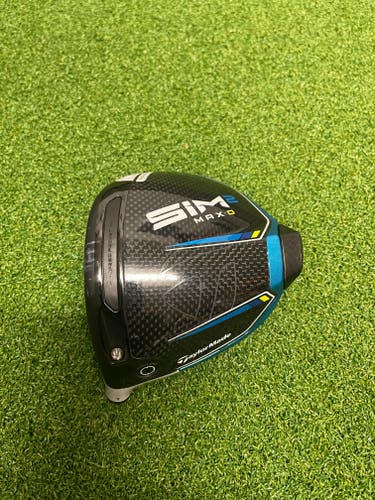 Men's Used TaylorMade Left Hand SIM2 Max Driver Stiff Flex 9 Loft