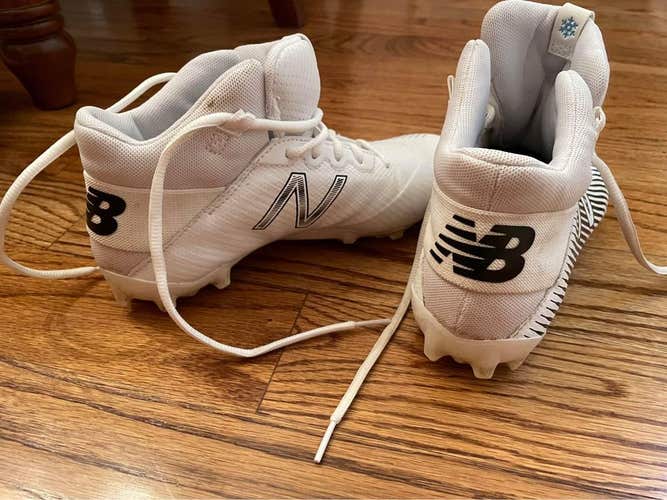 New balance boys lacrosse cleats