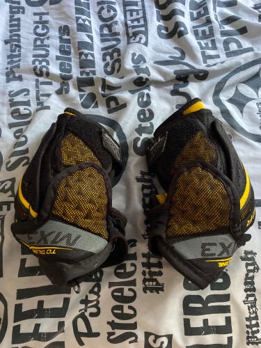 Used Bauer Supreme TotalOne MX3 Elbow Pads
