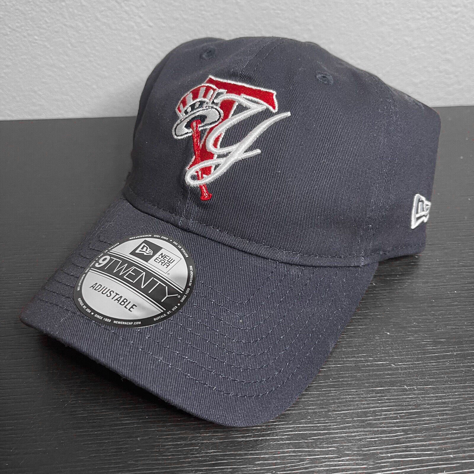 New Era Atlanta Braves 9TWENTY Core Classic Adjustable Hat Navy/Red