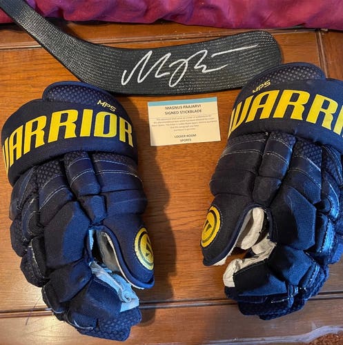 Magnus Paajarvi game used gloves