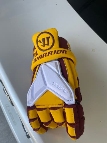 Salisbury university lacrosse gloves