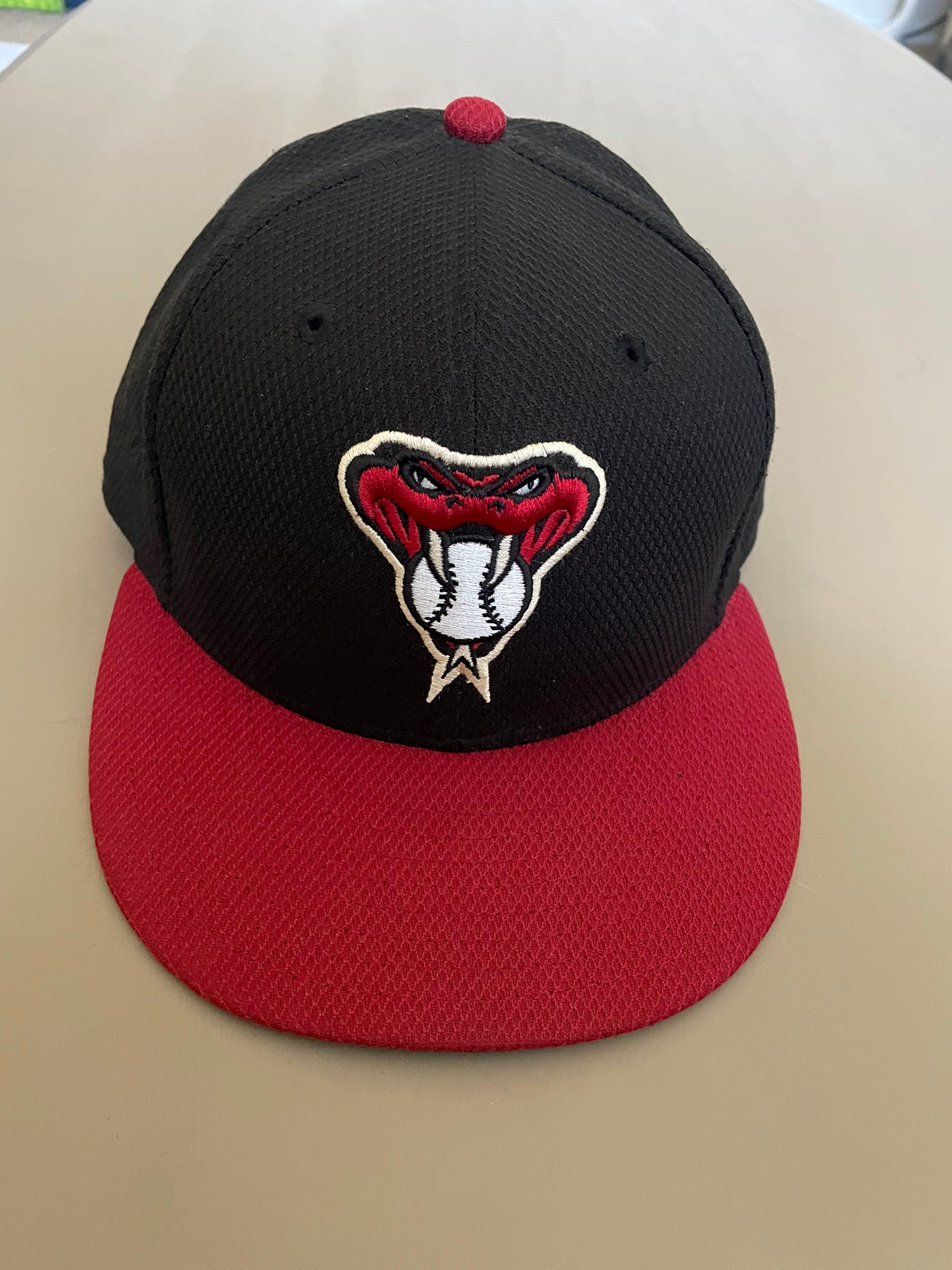 Arizona Diamondbacks Baseball Cap Hat Diamond Suites Team Shop Authentic  Premium