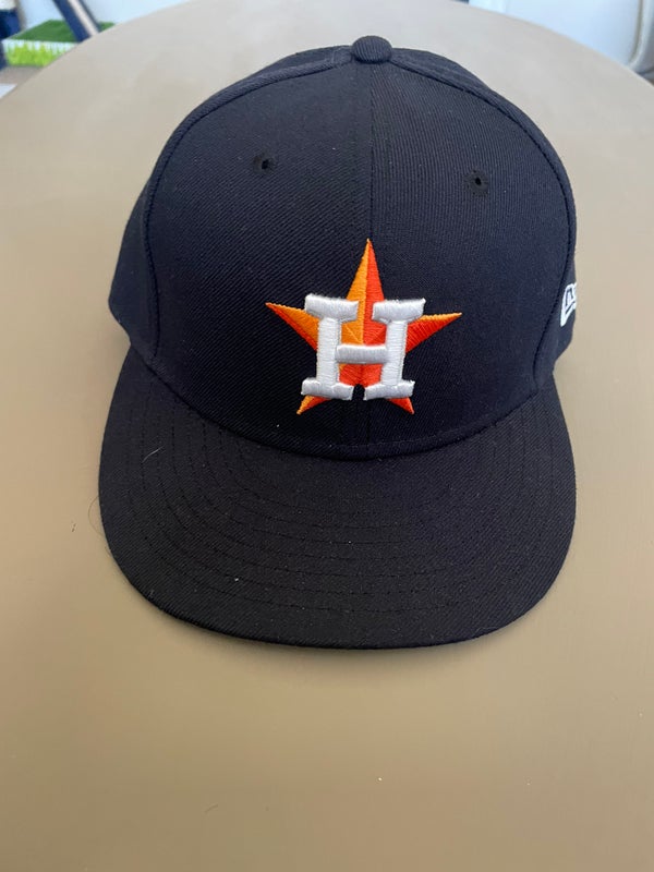 Retro Astros Hats At Union Station : r/Astros