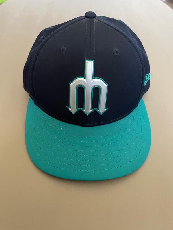 Seattle Mariners Print Dogear Down EarFlap MLB New Era 5950 Fitted Hat Cap  7 1/4