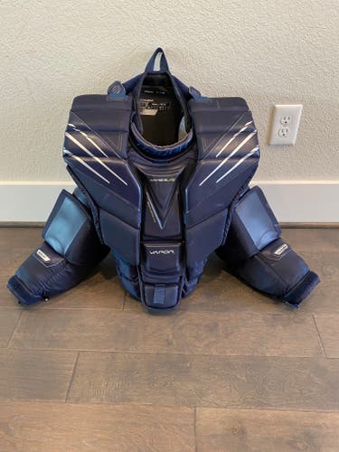 Bauer Hyperlite Chest Protector - Size Small