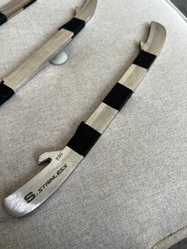 Used Bauer 230 mm Lightspeed
