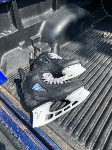 New True Wide Width Pro Stock Size 9.5 Pro Custom Hockey Skates