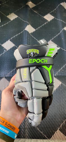 COYOTES Epoch 13" Integra Lacrosse Gloves