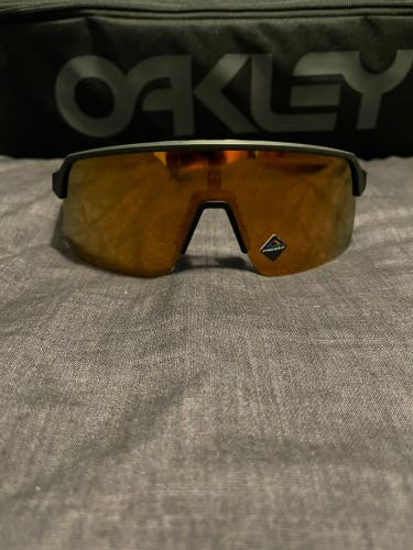 Oakley Sutro Prizm 24K Gold