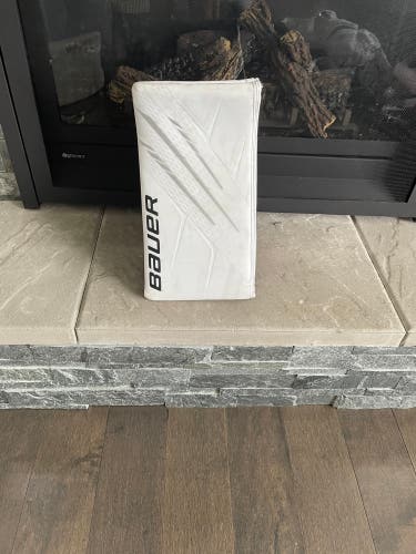 Bauer Vapor Hyperlite Goalie Blocker