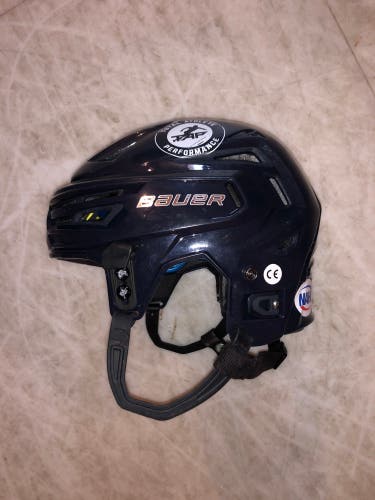 Used Small Bauer Re-Akt 150 Helmet