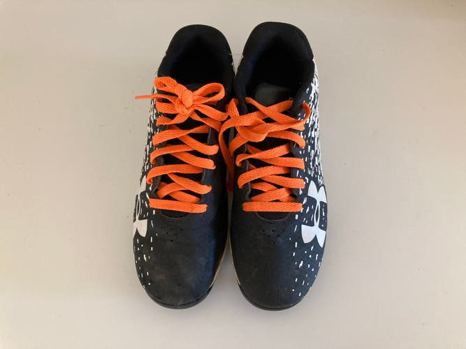 Used Under Armour Authentic Collection Baseball Cleats Youth 4.5