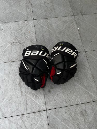 Bauer 13" Vapor X2.9 Gloves