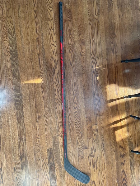 New Senior CCM Left Hand 80 Flex Jetspeed FT4 Pro Hockey Stick P29 Pro Stock