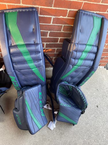 35" CCM Pro Stock Goalie Leg Pads