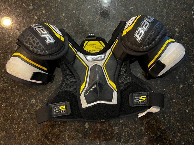 Bauer Supreme 2S Pro Used Youth Hockey Shoulder Pads