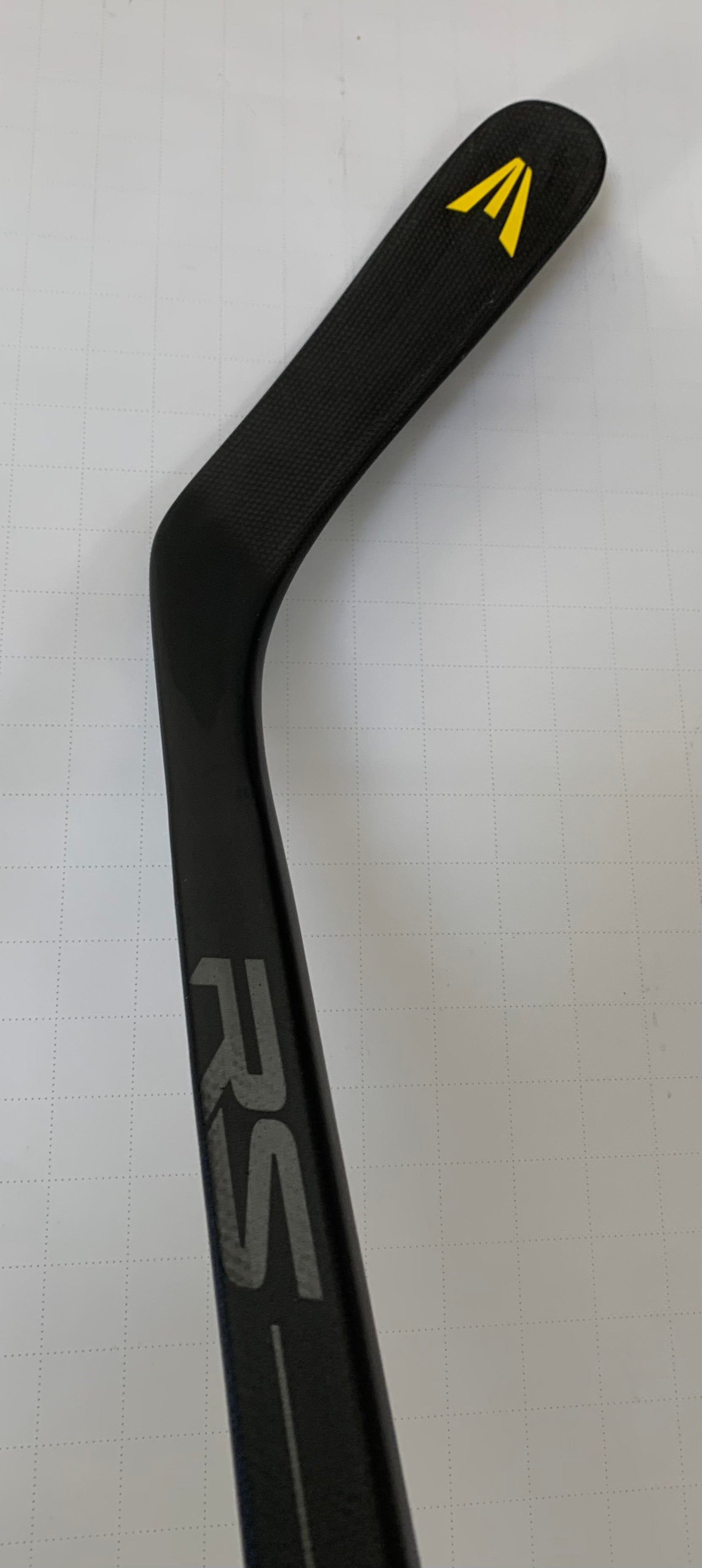 NEW EASTON STEALTH S19 Ferraro Right Handed Hockey Stick - Pro